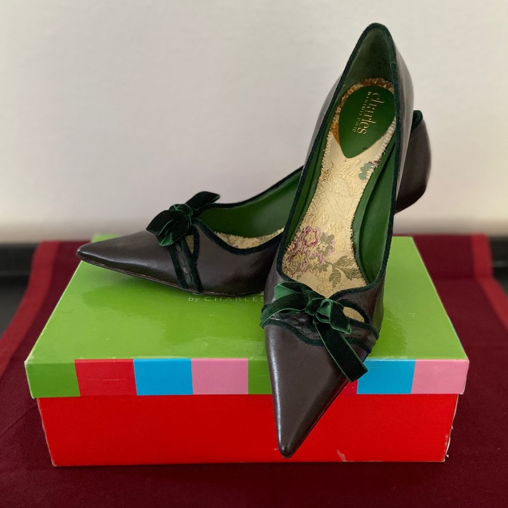 Charles David Aloof Heel